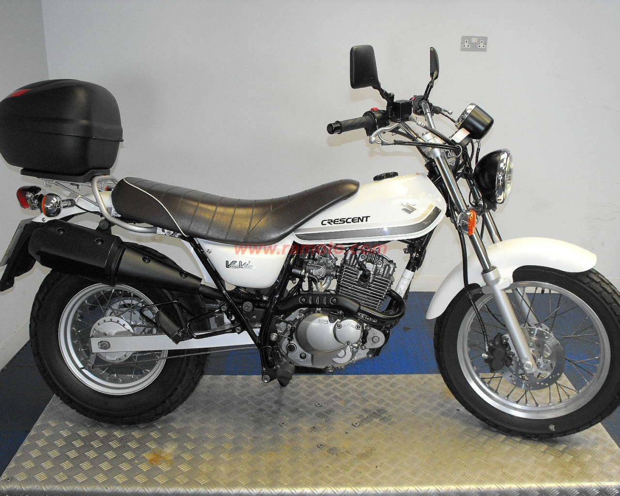 Невероятный мотоцикл Suzuki RV 125