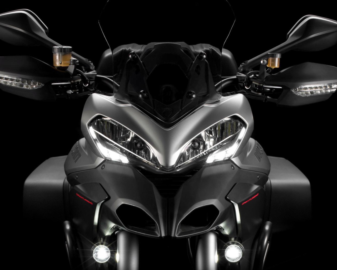 Невероятно быстрый мотоцикл Ducati Multistrada 1200 S Granturismo