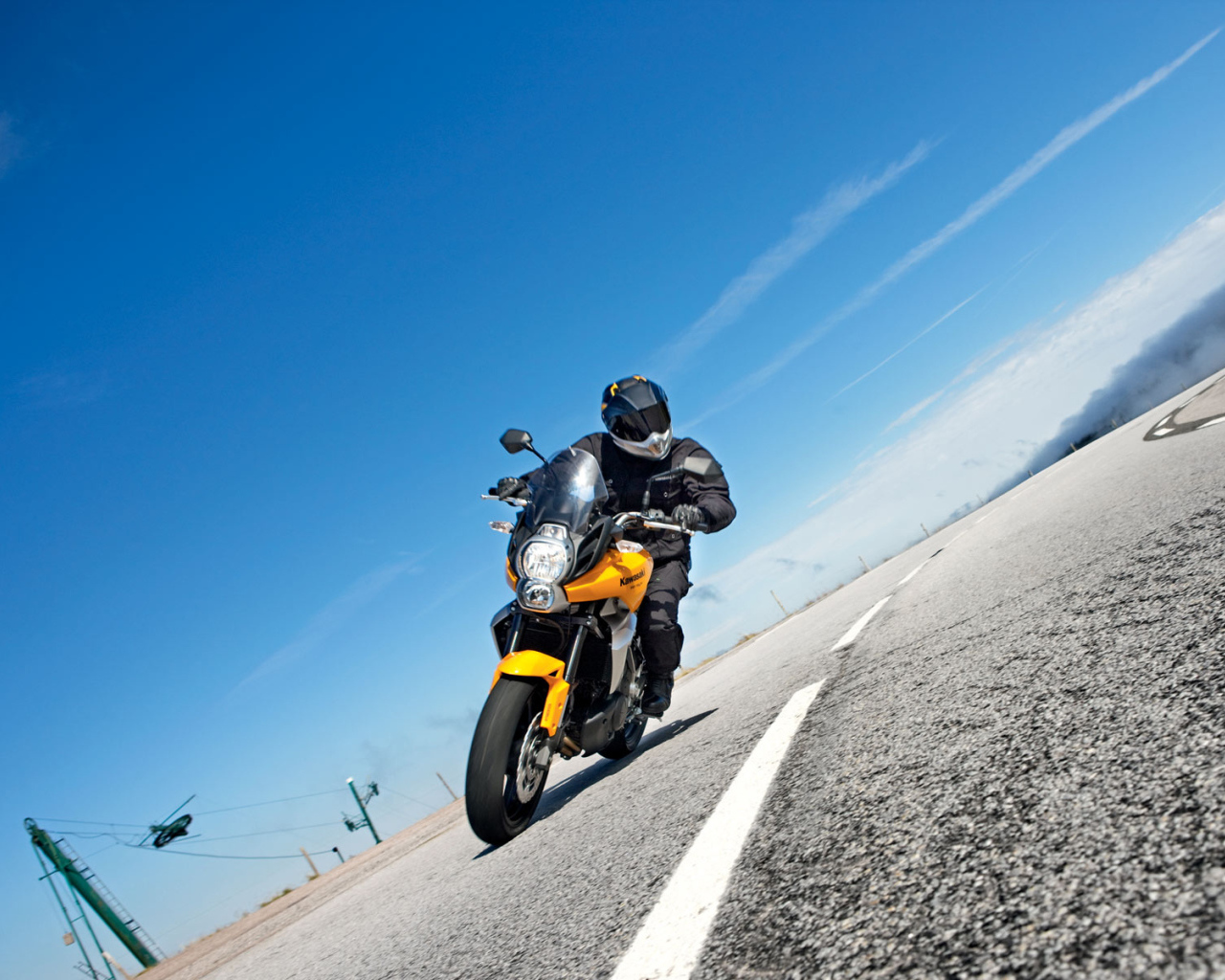 Невероятно быстрый мотоцикл Kawasaki Versys