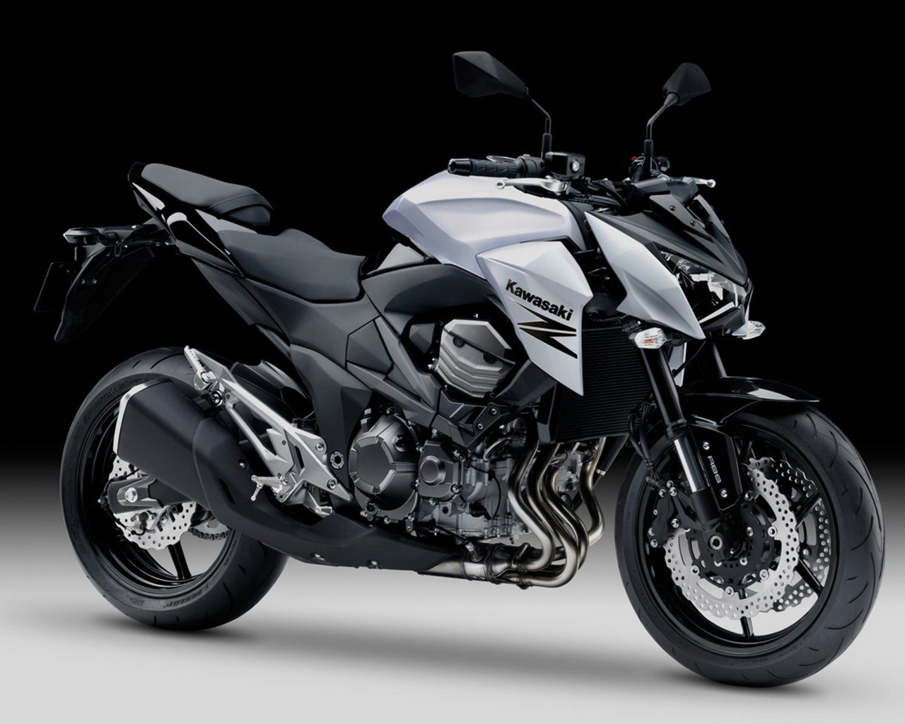 Невероятно быстрый мотоцикл Kawasaki Z 800