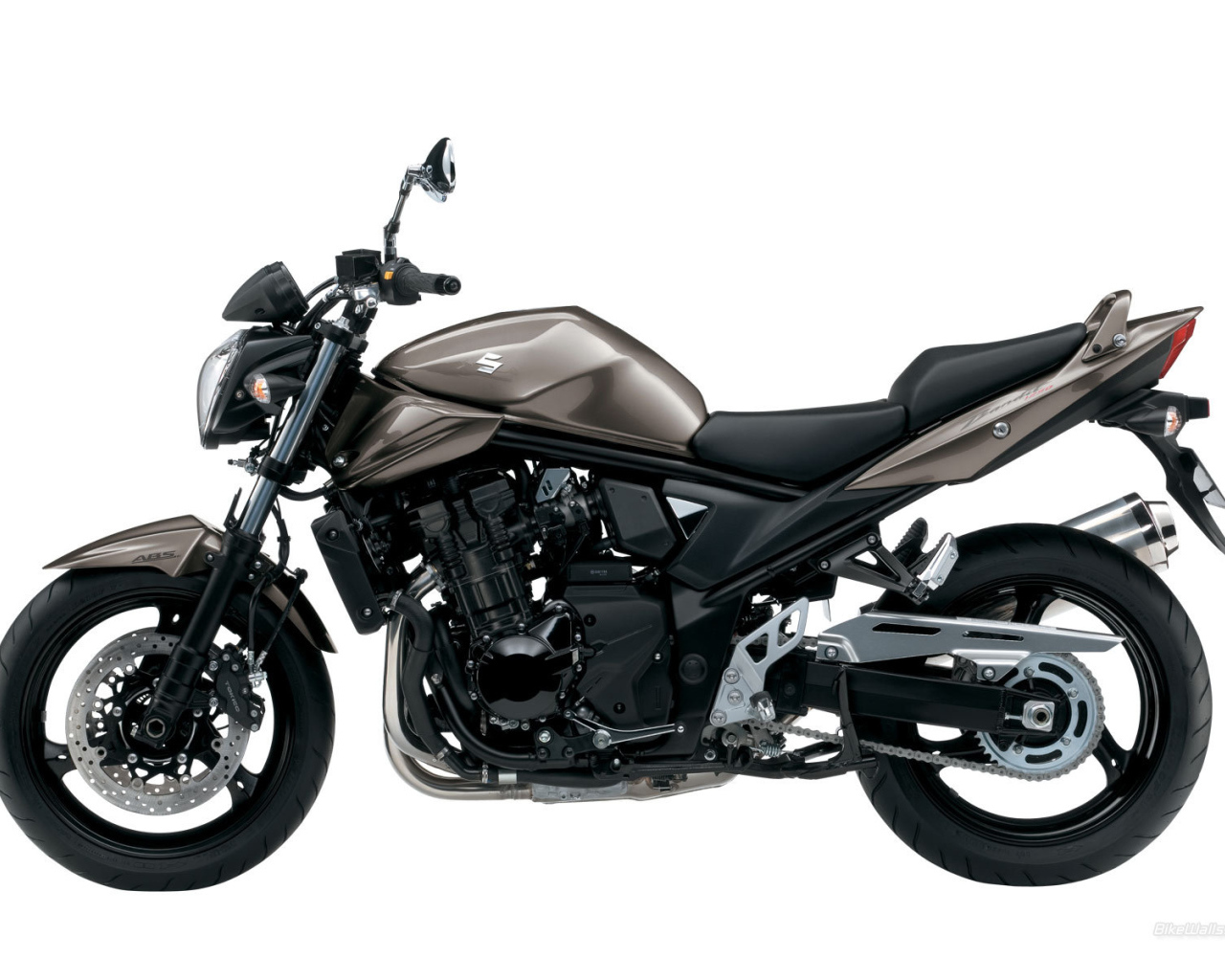 Невероятно быстрый мотоцикл Suzuki  GSF 1250 S