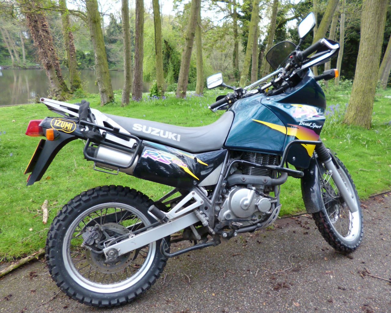 Мотоцикл Suzuki модели DR 650 SE