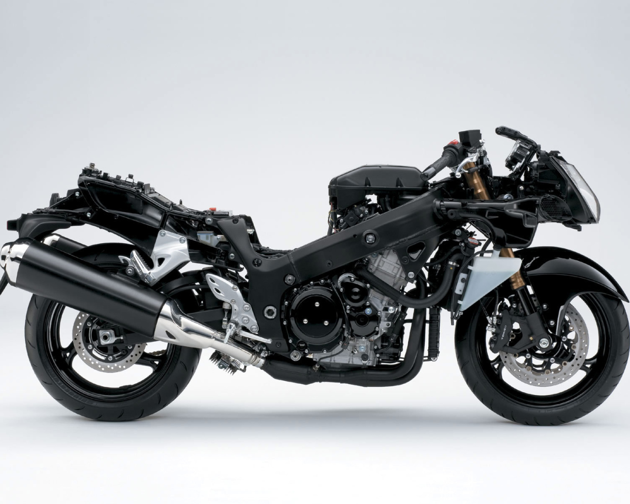 Мотоцикл Suzuki модели  GSX 1300 R