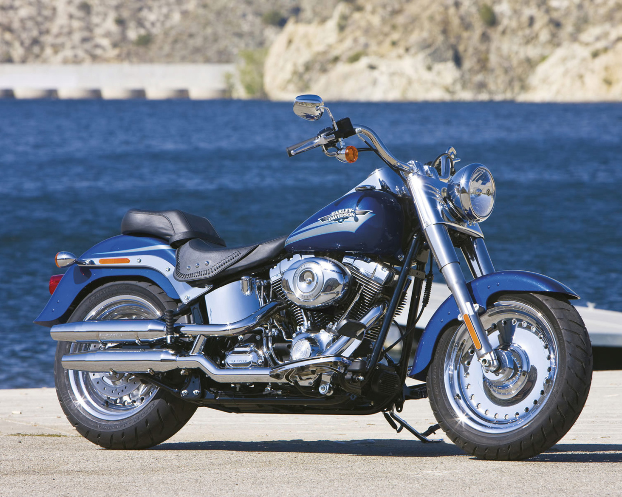 Мотоцикл модели Harley-Davidson Fat Boy