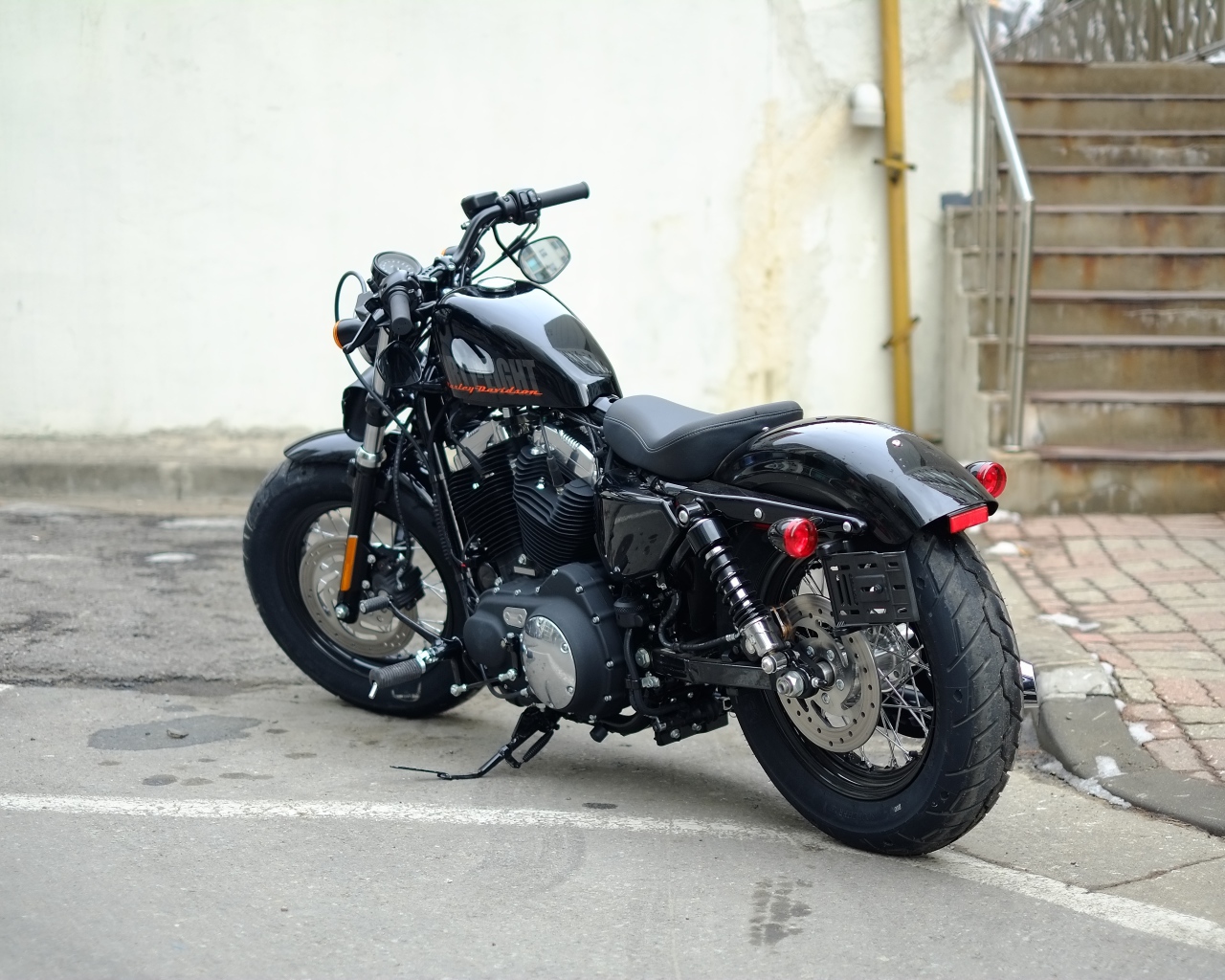 Мотоцикл модели Harley-Davidson XL 1200X Sportster Forty-Eight