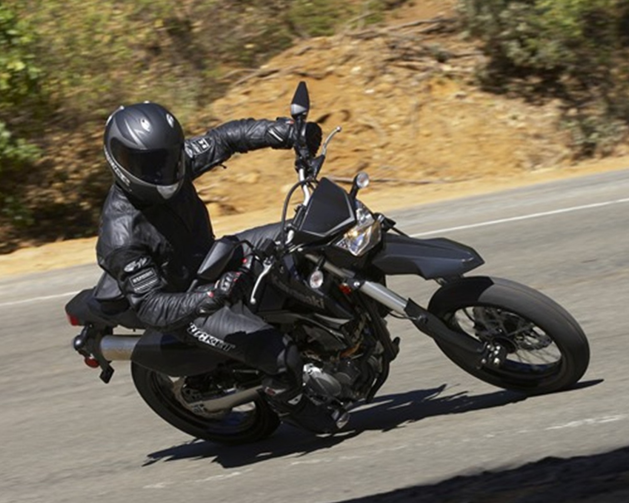 Новый мотоцикл Kawasaki KLX 250