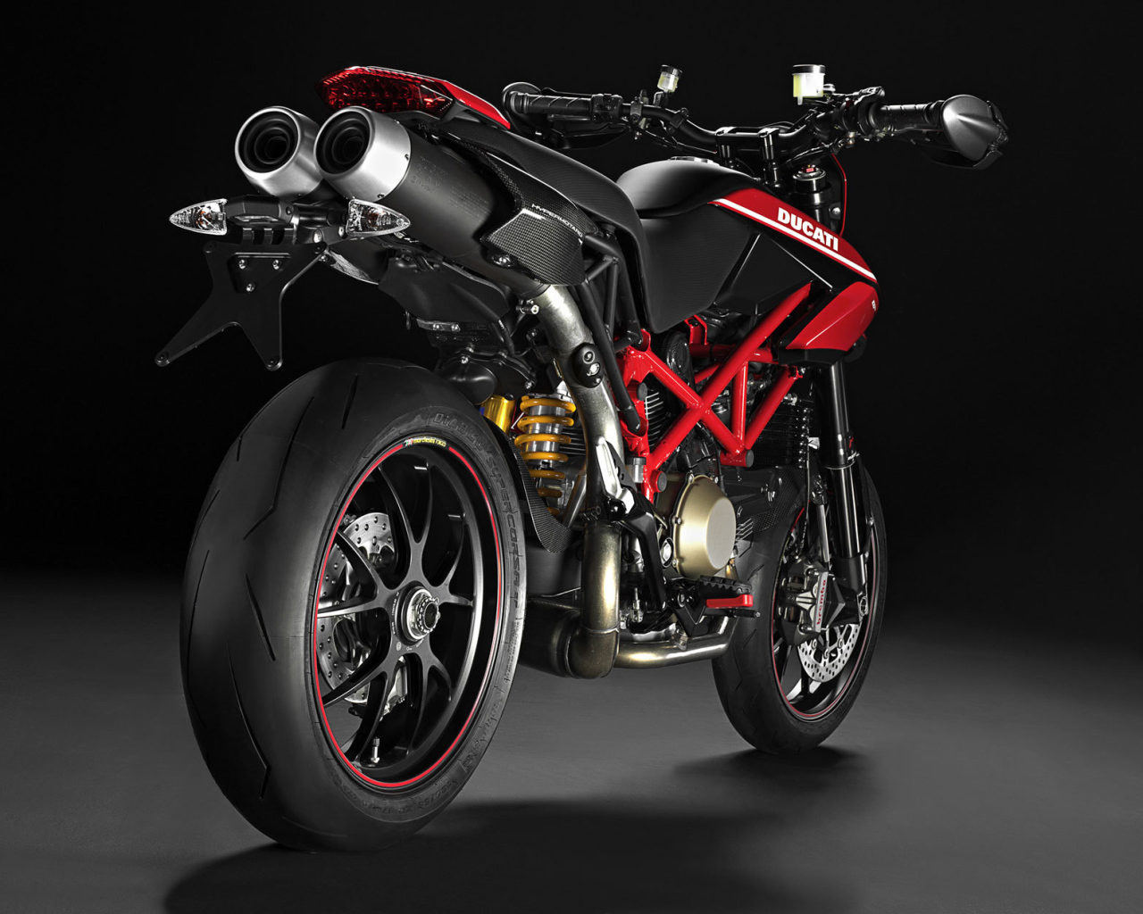 Новый мотоцикл Ducati Hypermotard