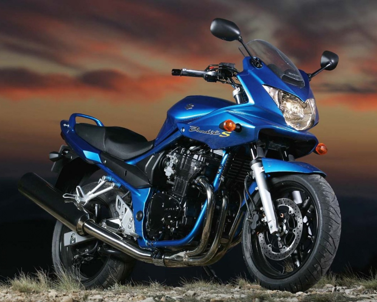 Новый мотоцикл Suzuki GSF 650