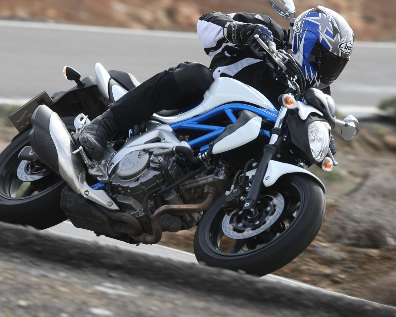 Новый мотоцикл Suzuki SFV 650