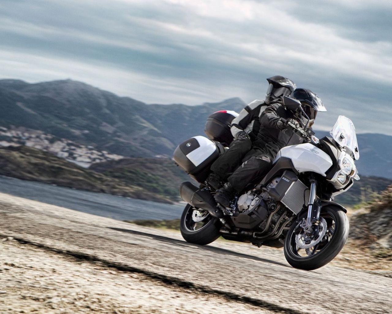 Новый мотоцикл Kawasaki Versys