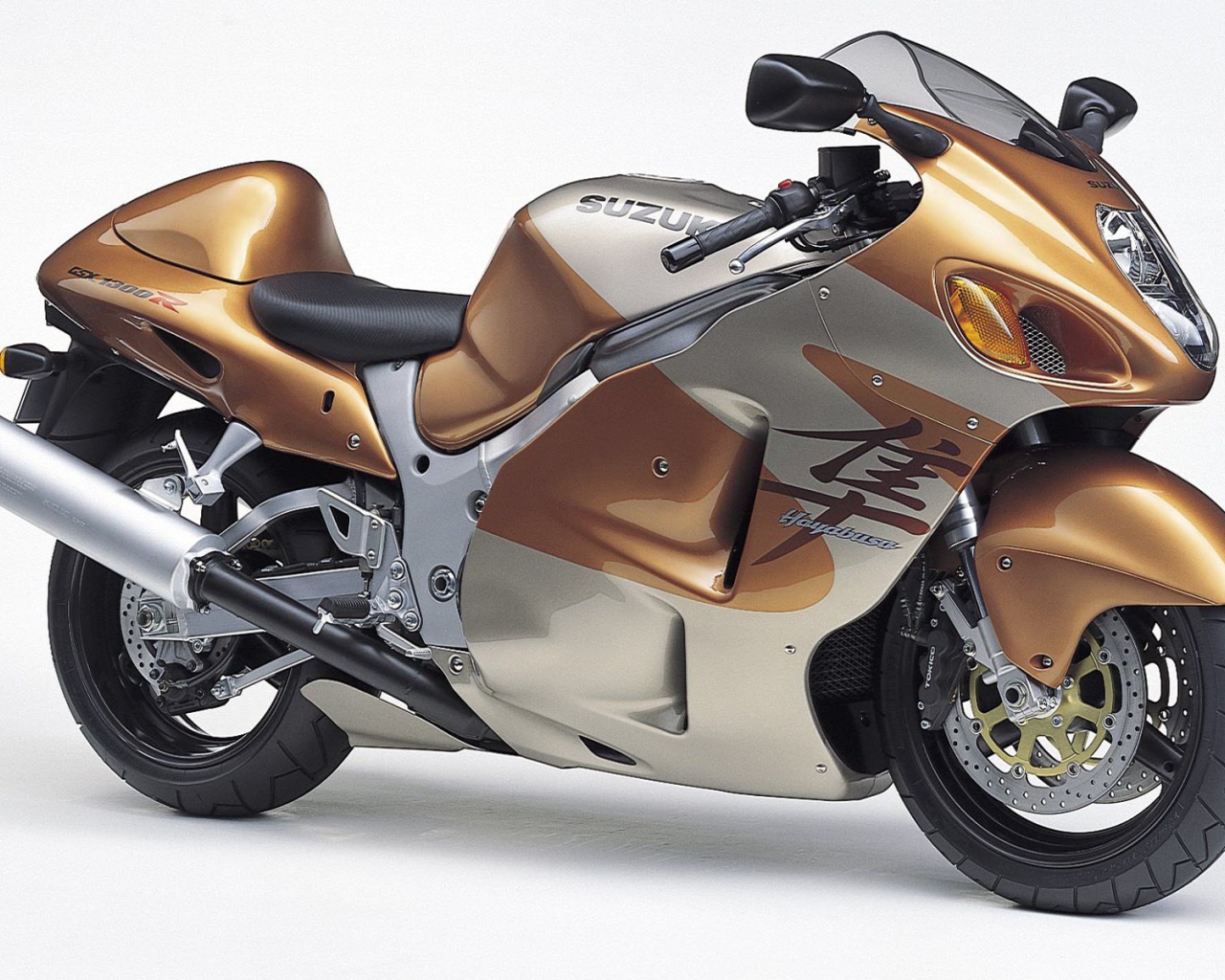 Новый надежный мотоцикл Suzuki  GSX 1300 R