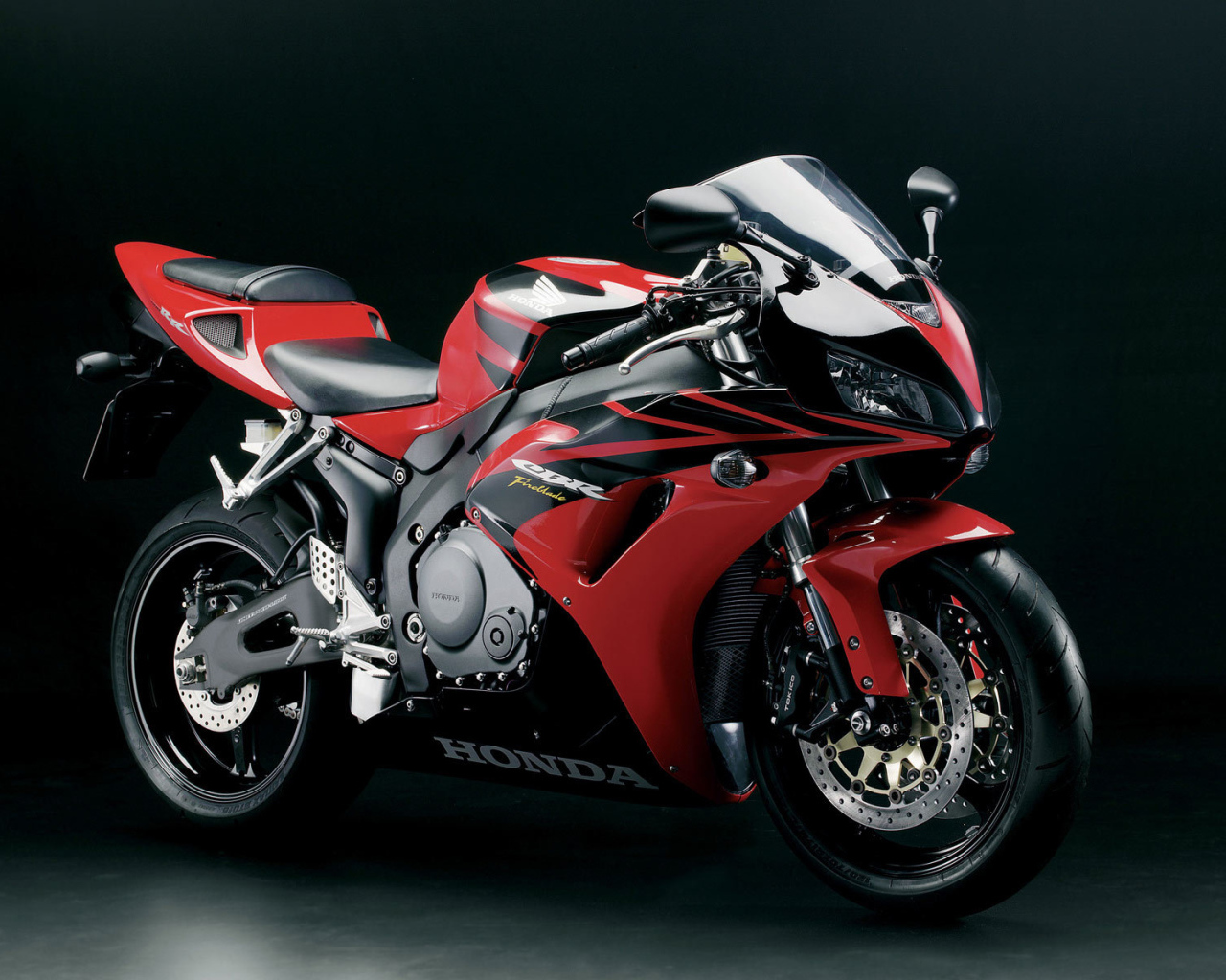Новый надежный мотоцикл Honda CBR 600 RR