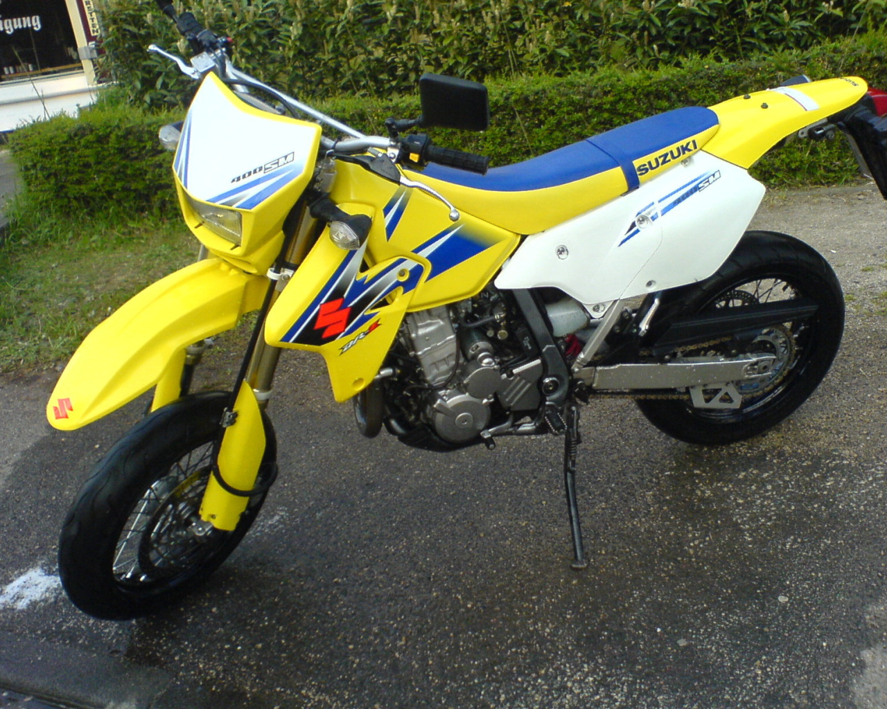 Популярный мотоцикл Suzuki  DR-Z 125