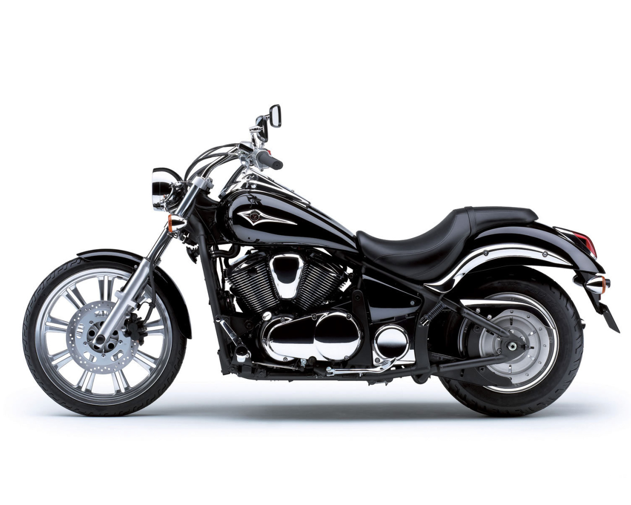 Популярный мотоцикл Kawasaki VN 900 Classic