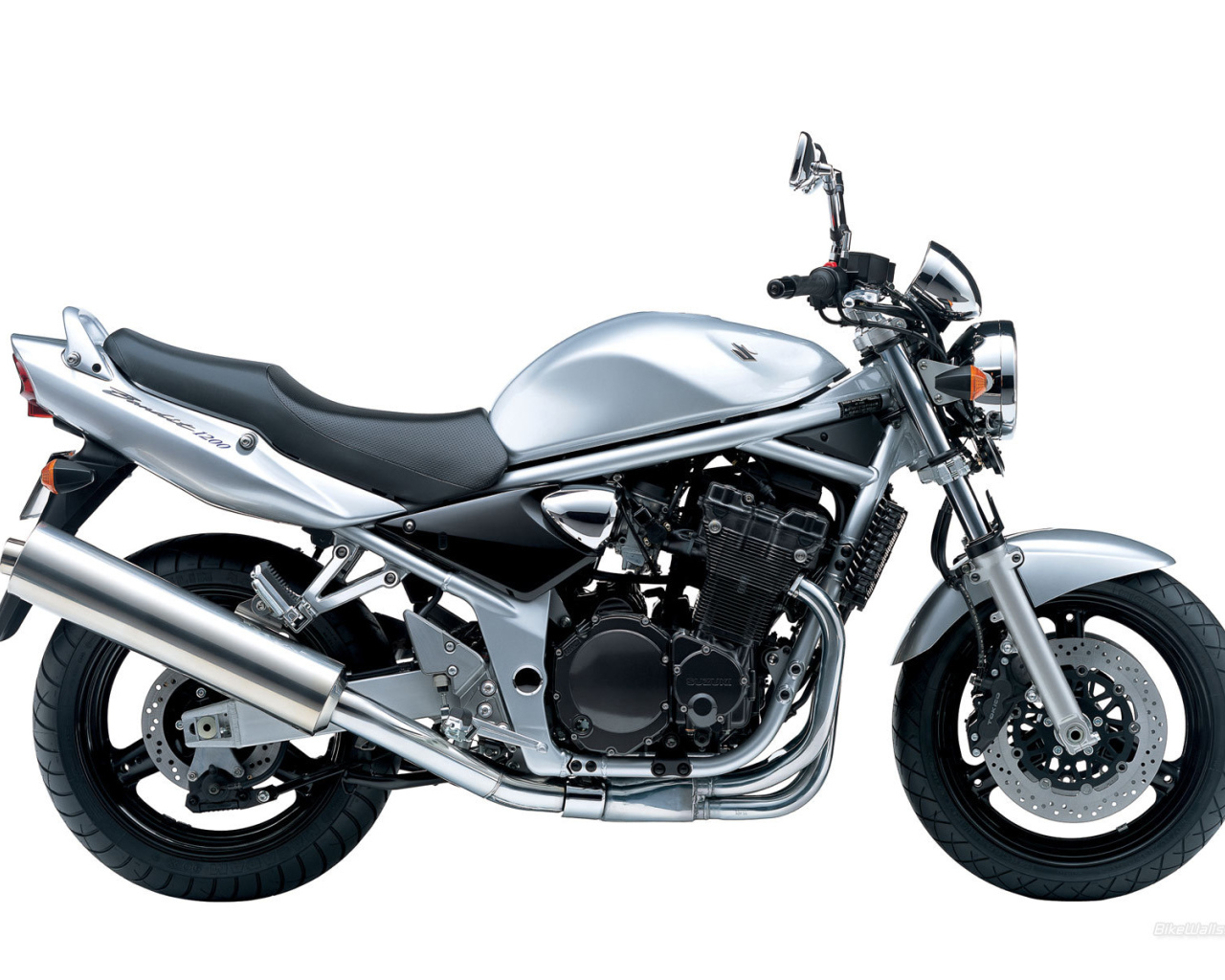 Популярный мотоцикл Suzuki  GSF 1250 S