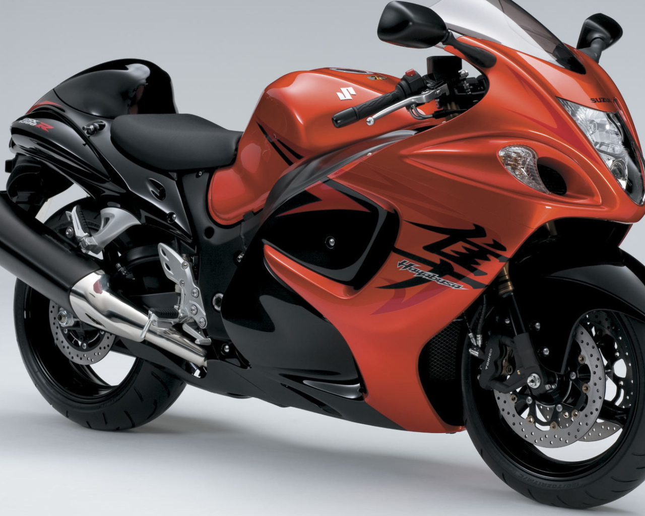 Популярный мотоцикл Suzuki  GSX 1300 R