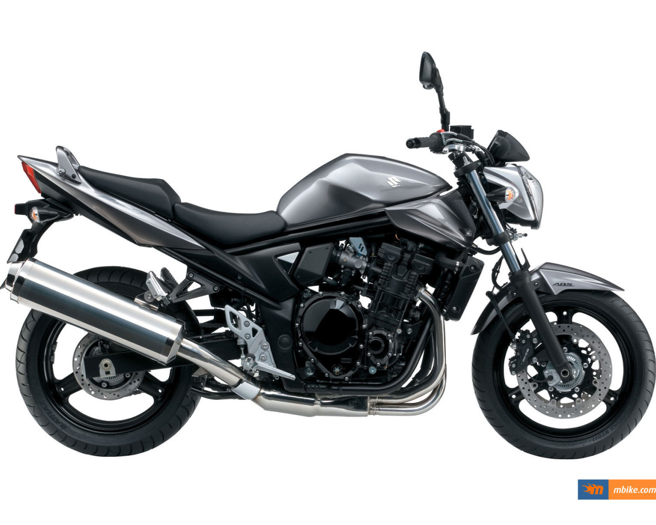 Надежный мотоцикл Suzuki GSF 650