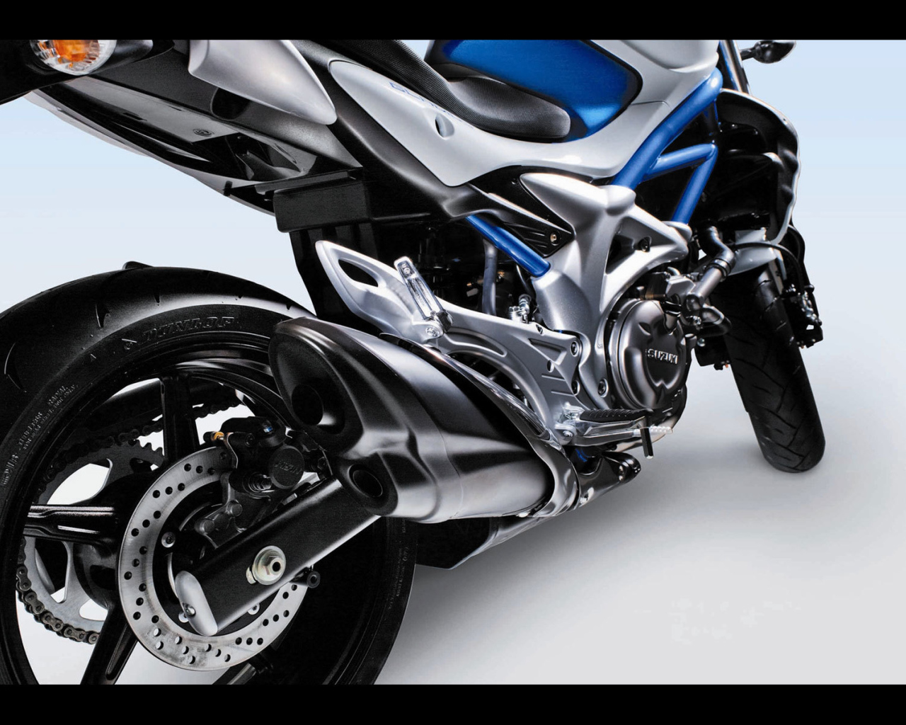 Надежный мотоцикл Suzuki SFV 650