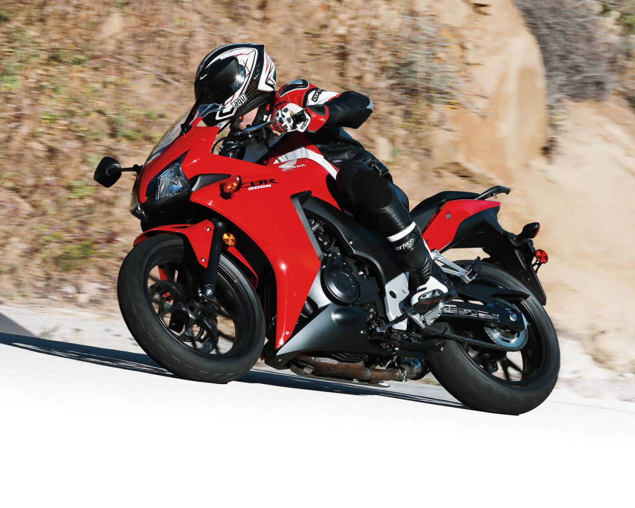 Надежный мотоцикл Honda CBR 500 R