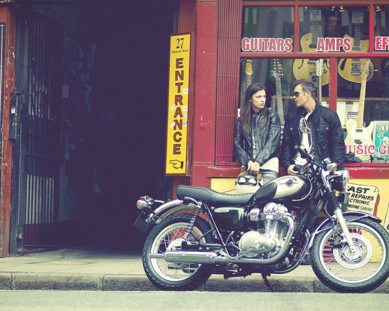 Надежный мотоцикл Kawasaki W 800