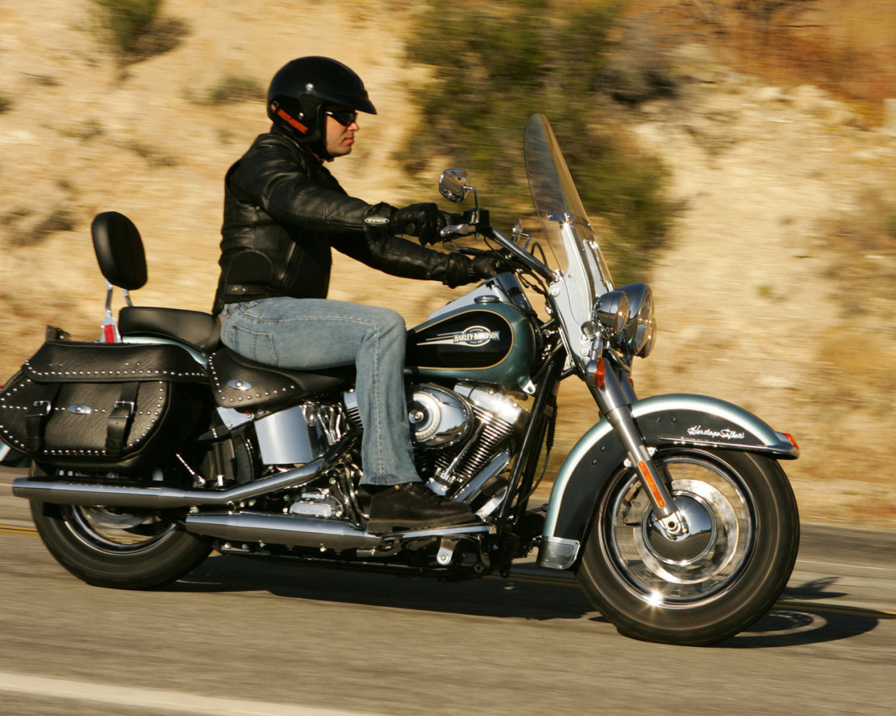 Тест-драйв мотоцикла Harley-Davidson Heritage Softail