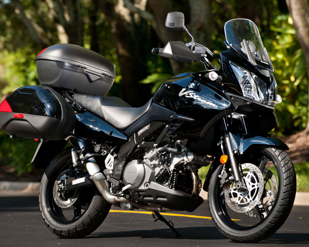Тест-драйв мотоцикла Suzuki V-Storm 1000  DL