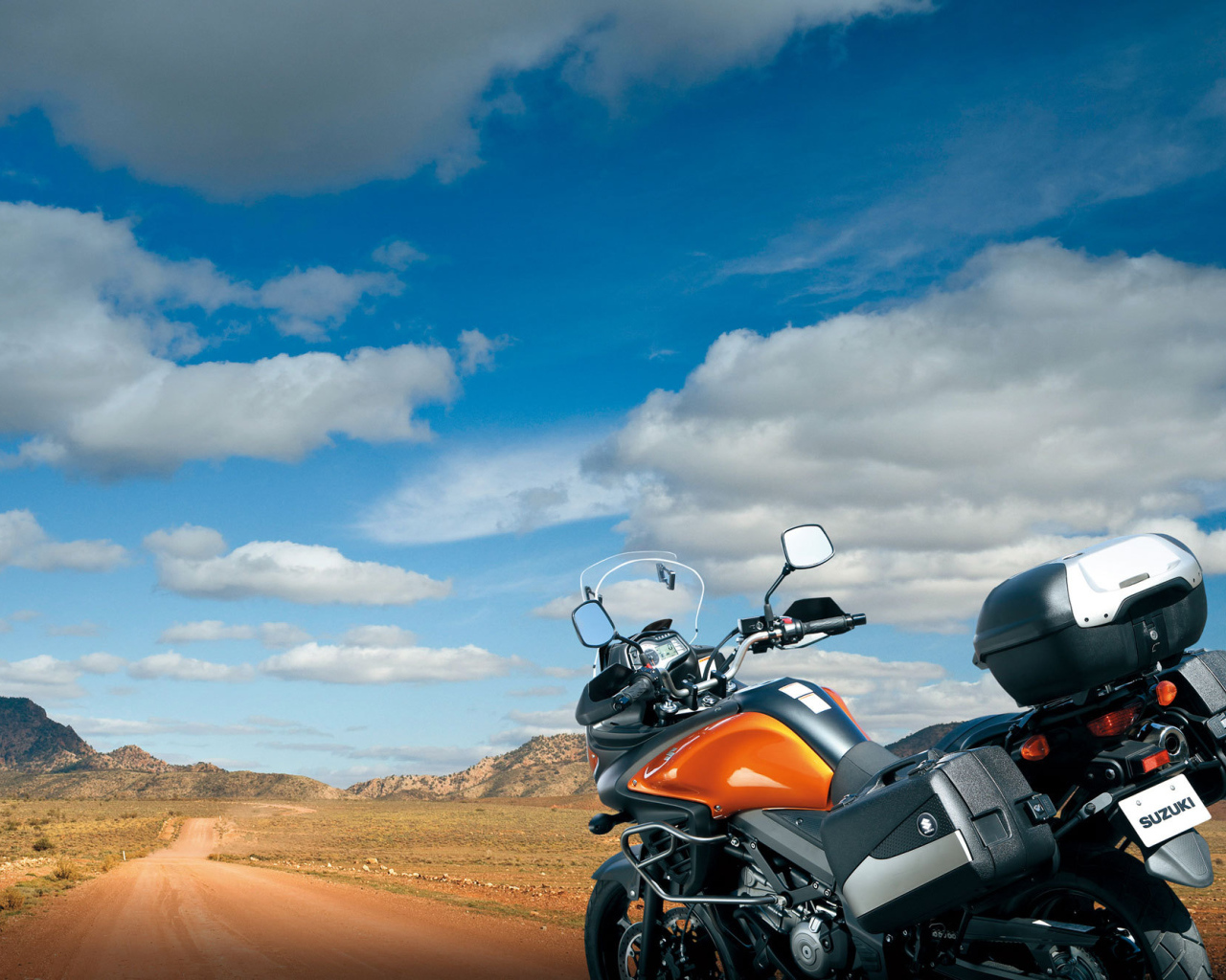 Тест-драйв мотоцикла Suzuki V-Storm 650 ABS