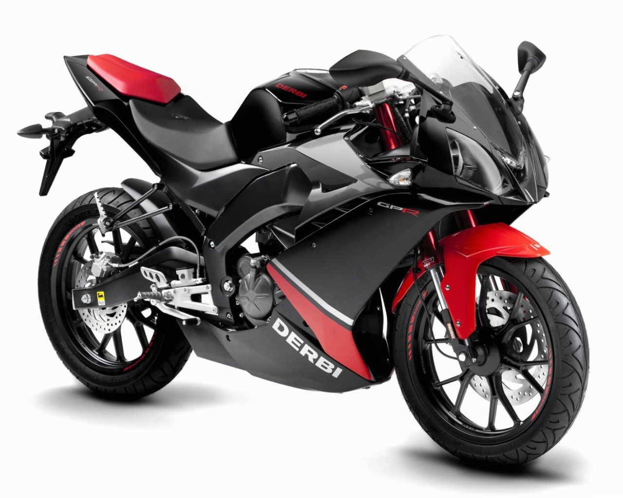 Мотоцикл Derbi gpr