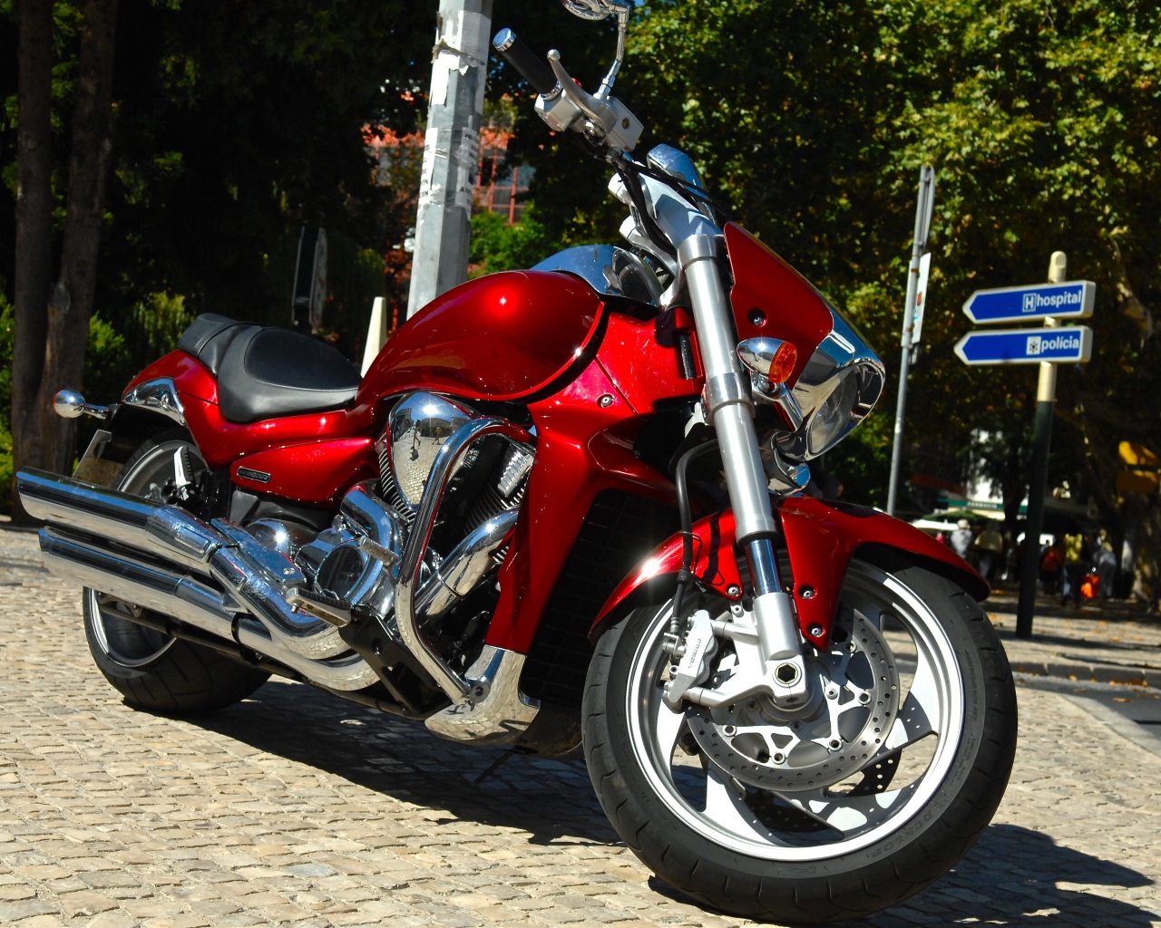 Надежный мотоцикл Suzuki Boulevard S 40