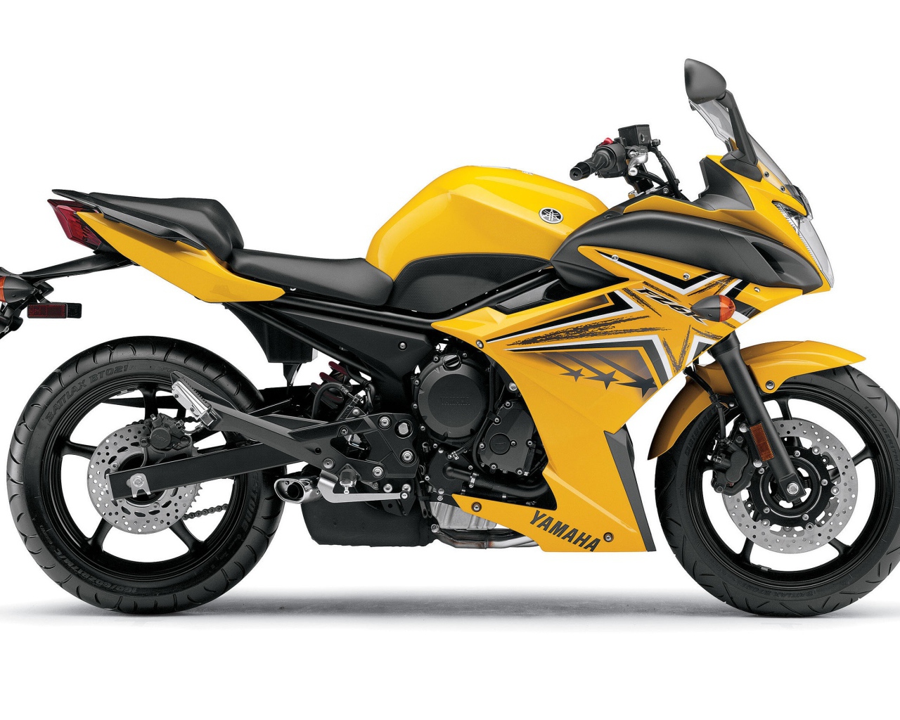 Желтый Yamaha fz6r
