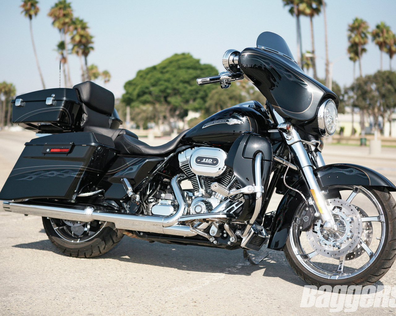 Невероятный мотоцикл Harley-Davidson Street Glide