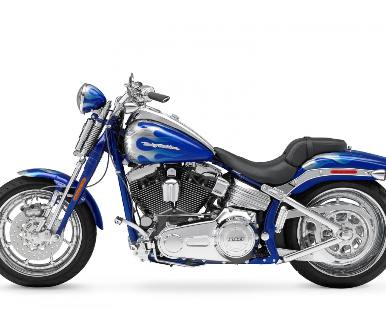 Новый надежный мотоцикл Harley-Davidson CVO Breakout