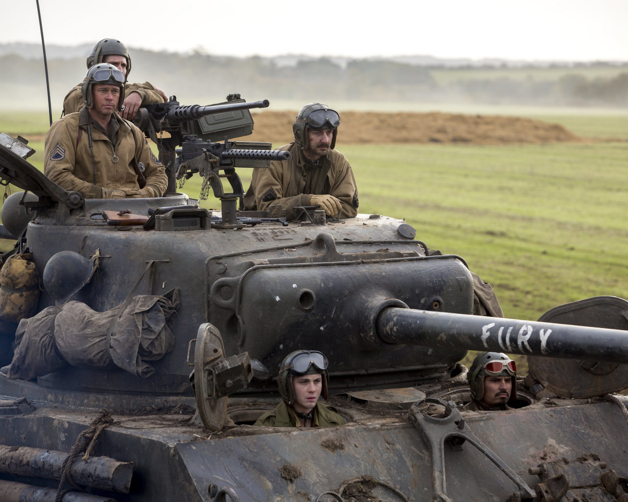 Брэд Питт в фильме Ярость