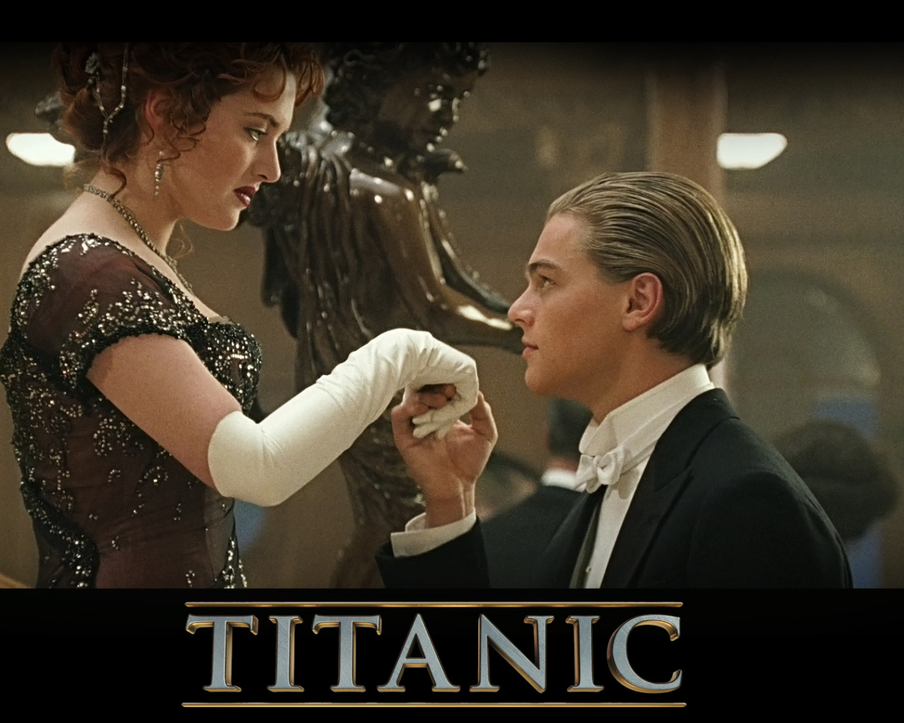 Джек приглашает Роуз на танец в фильме Титаник