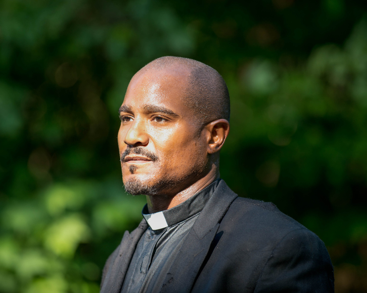 Священник из Ходячих мертвецов