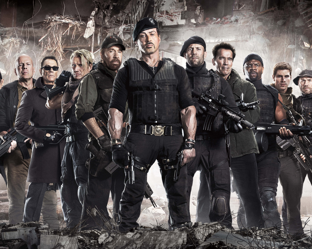 Сталлоне в фильме Неудержимые 2