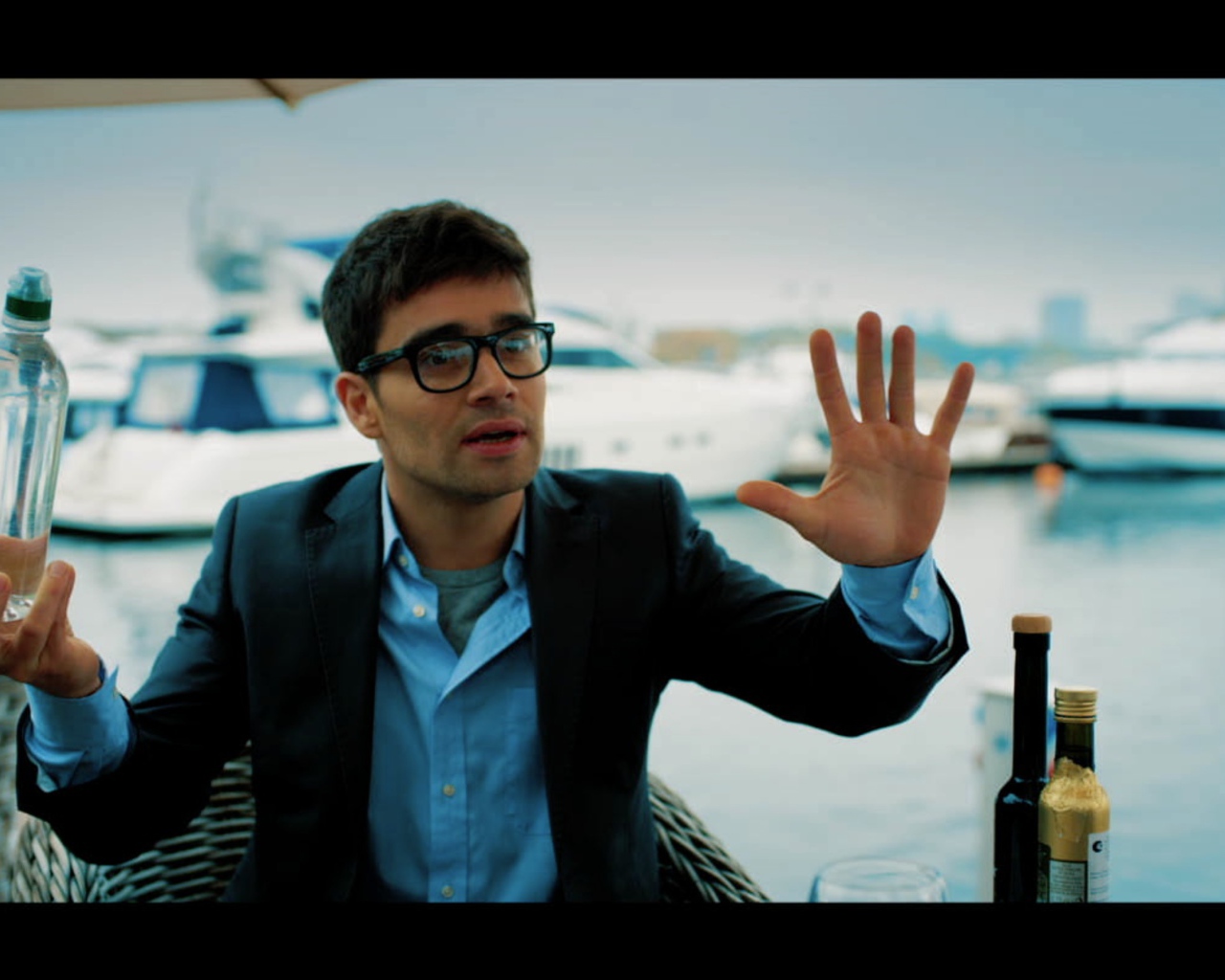   Одноклассники.ru НаCLICKай удачу главный герой