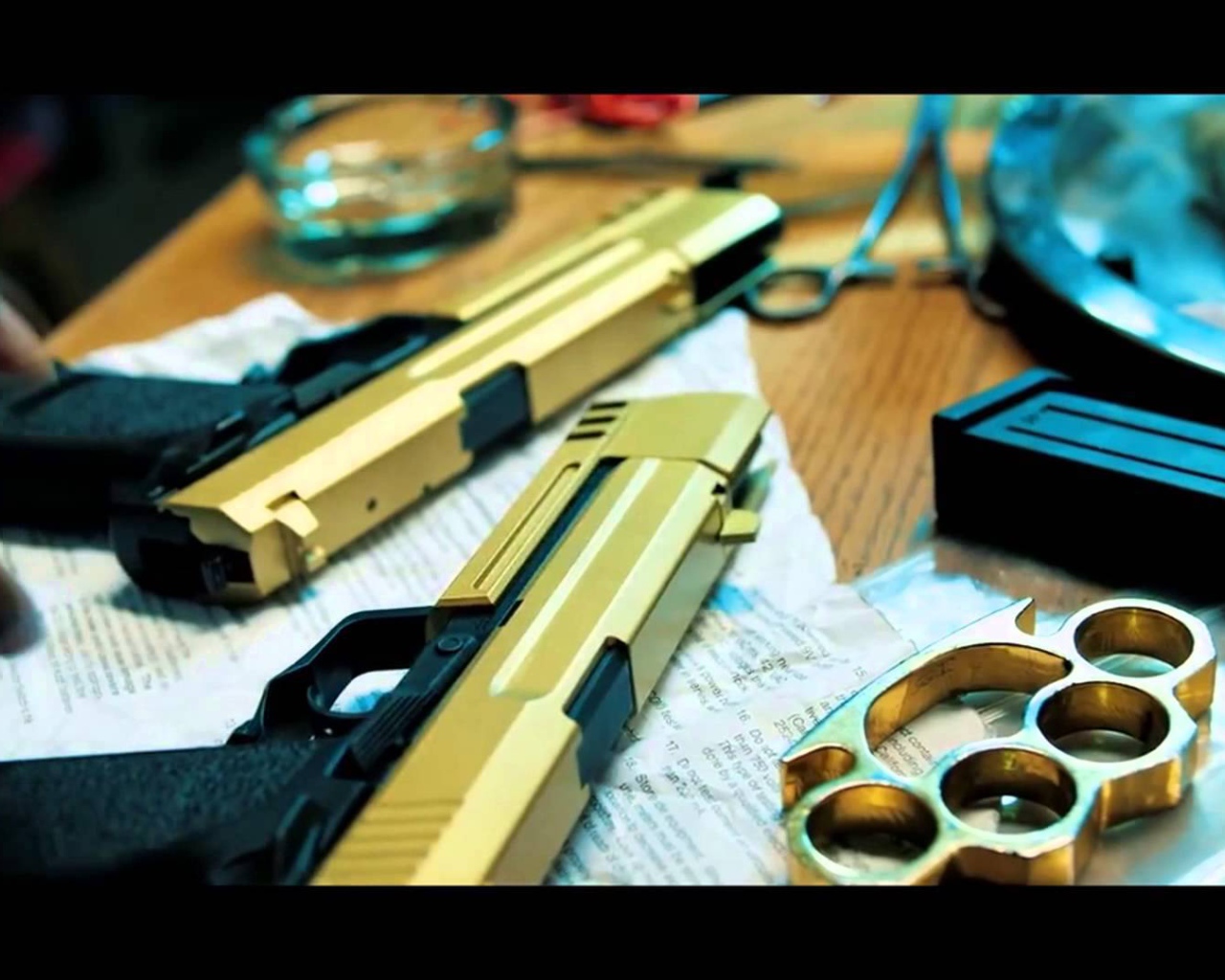 Одноклассники.ru НаCLICKай удачу золотые пистолеты