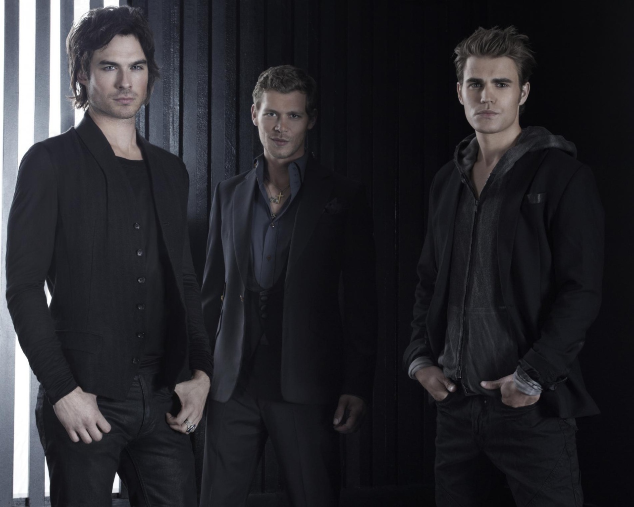 Сериал Дневники вампира