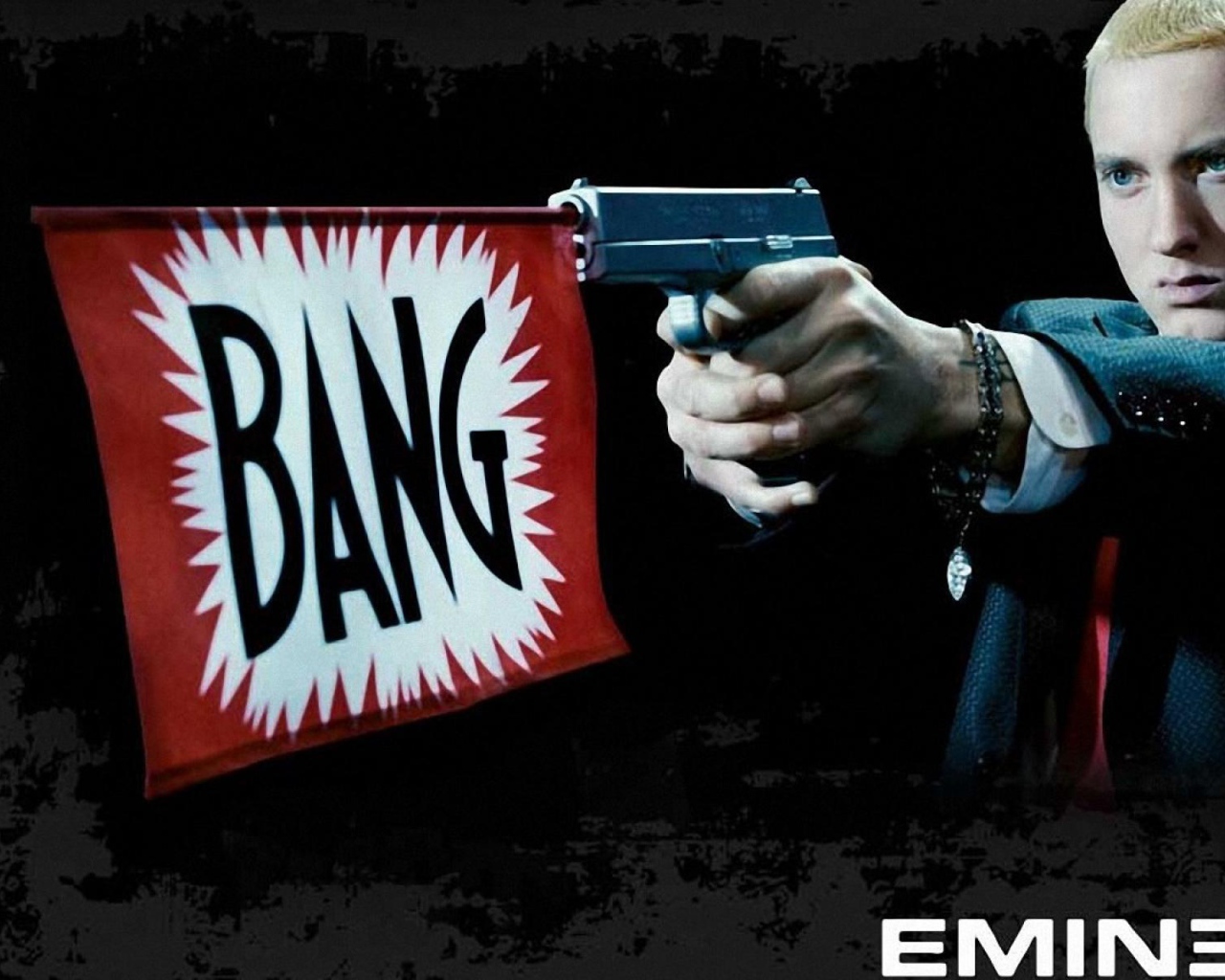 Eminem с пистолетом