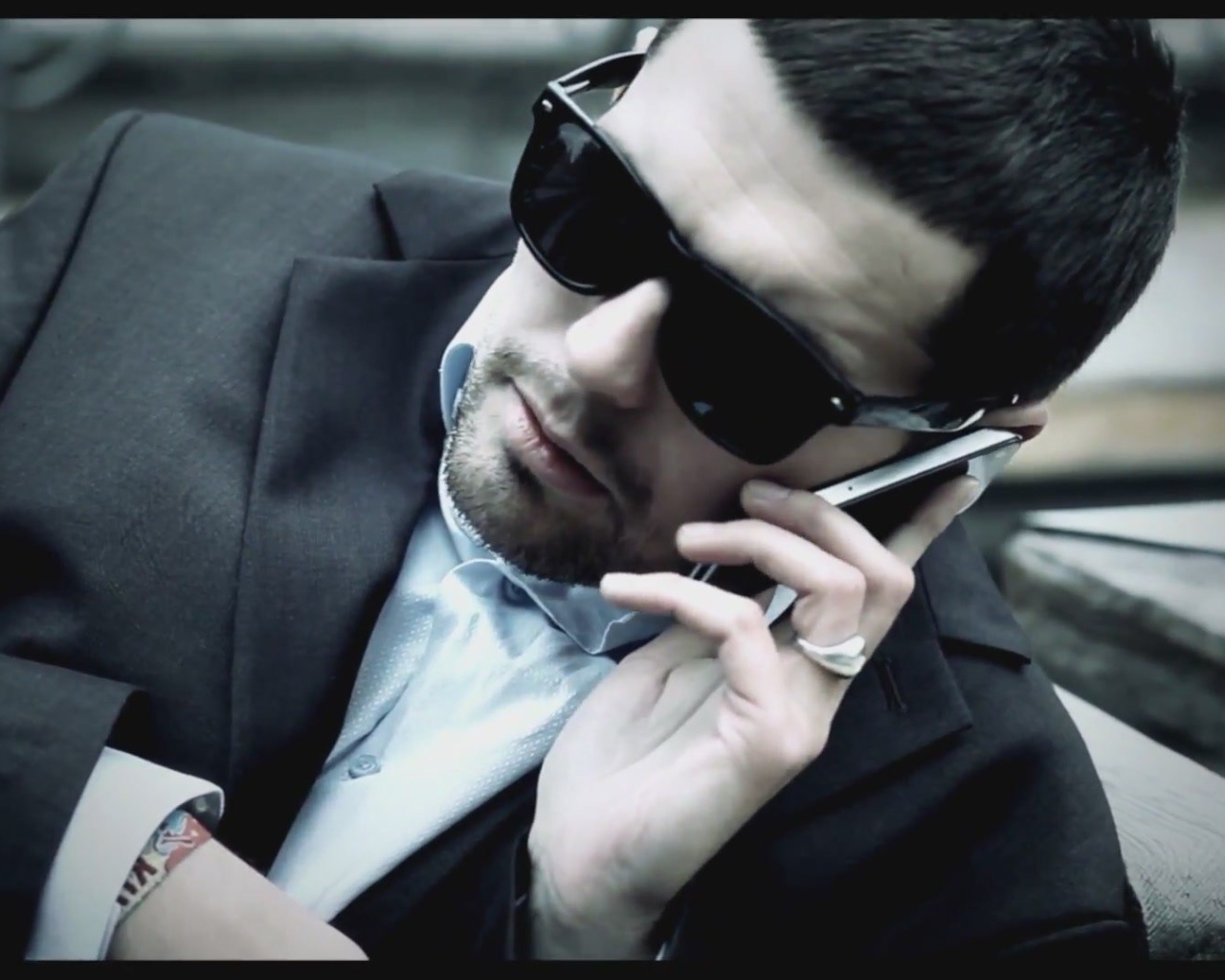 Noize MC в темных очках