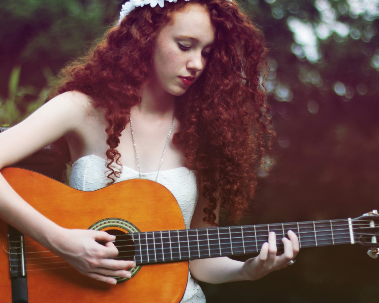 Pыжая бестия с гитарой