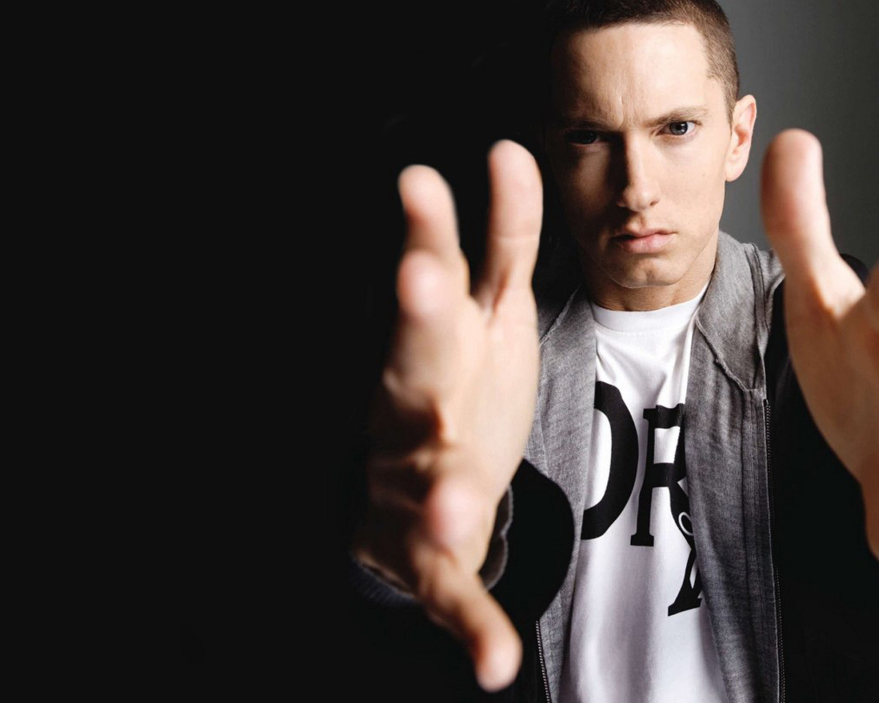 Знаменитый рэпер Eminem