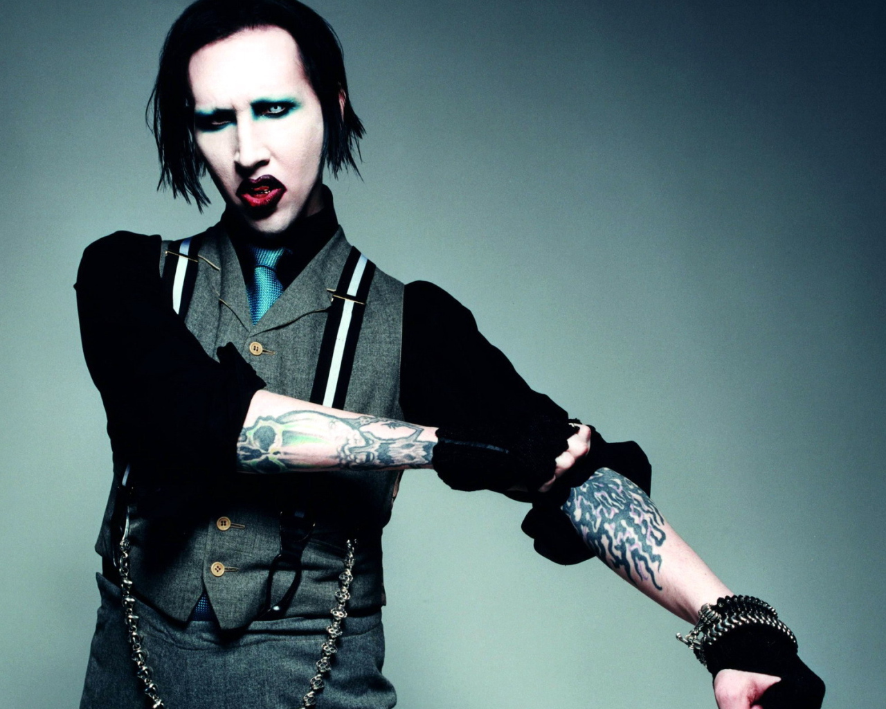 Знаменитый певец Marilyn Manson