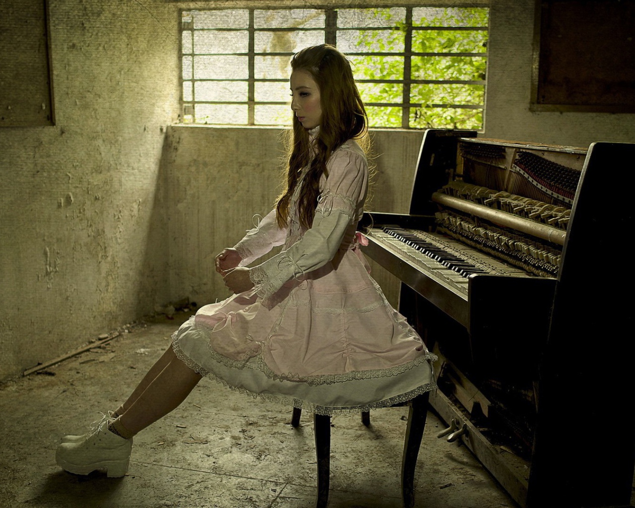 Пианино без верхней панели