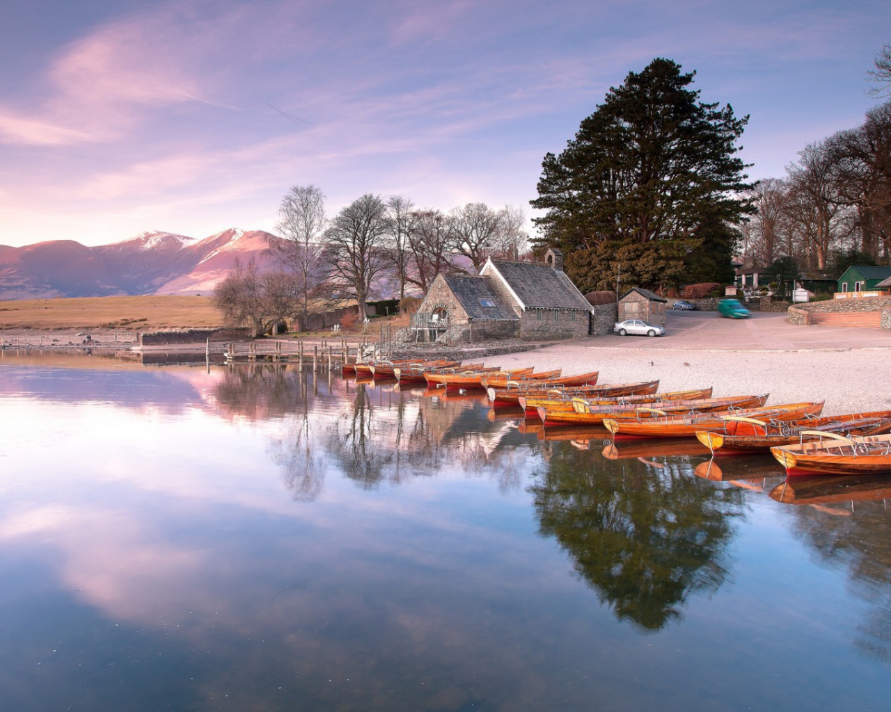 Домик у пристани