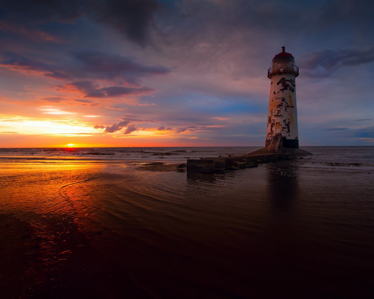 Cолнце на горизонте