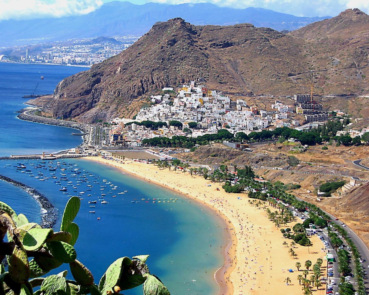 Золотой пляж на Тенерифе