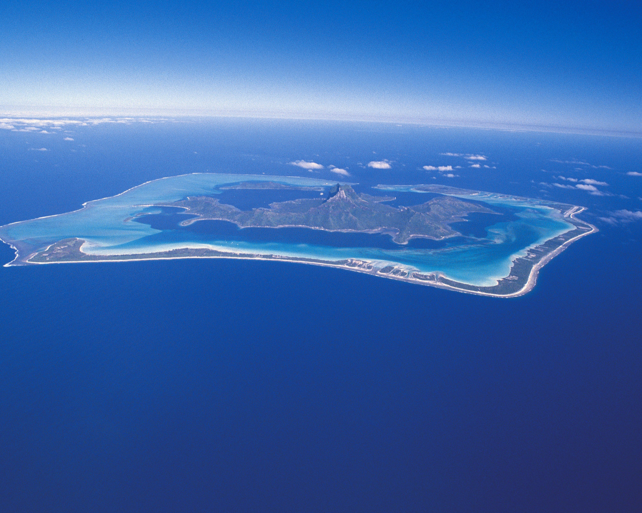 Вулкан стал островом