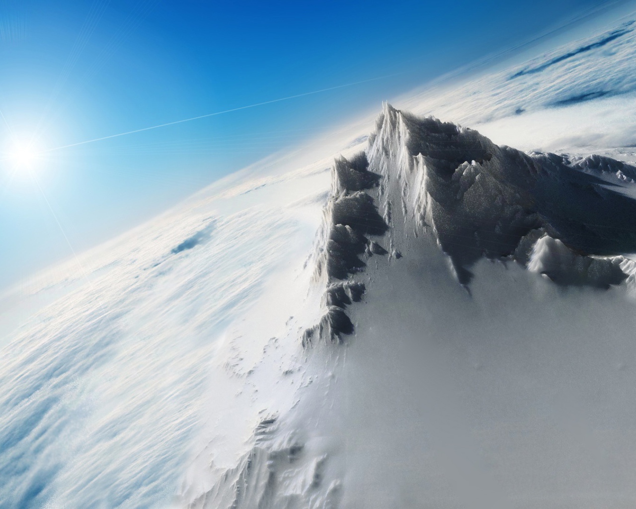 Заснеженная вершина 